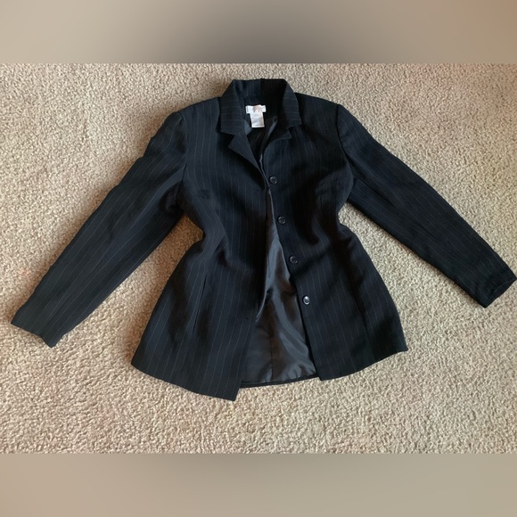Worthington Jackets & Blazers - Worthington Women Strip Blazers Size 8